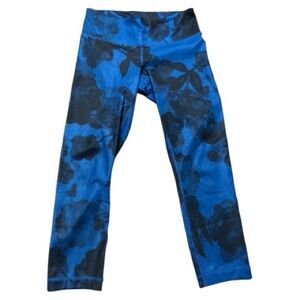 Lululemon Wunder Under Crop Jumbo Inky Blue Black Floral Size 4 Legging Capri